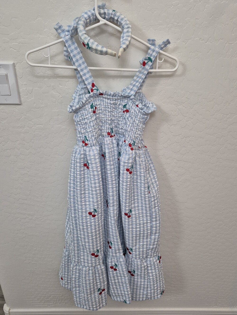 Girls Adorable 🍒 Summer Dress W Matching Headband